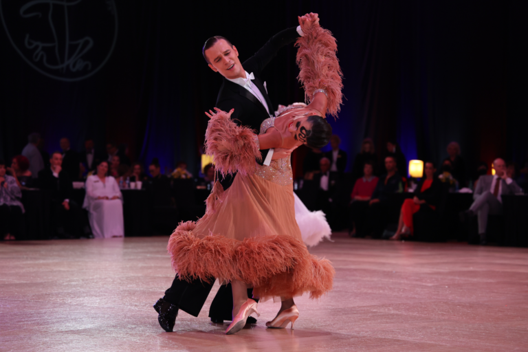 Evolution of Ballroom Dance Styles: From Waltz to Tango